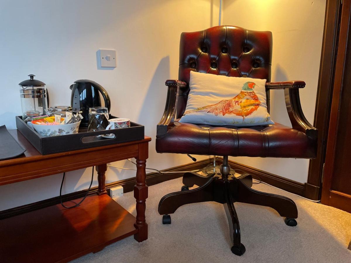 Bed and Breakfast Ramadale Stornoway Сторновей Екстер'єр фото